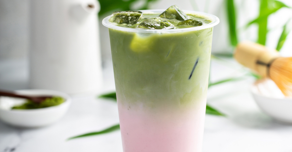 Easy Starbucks Iced Green Tea Matcha Latte - Lifestyle of a Foodie