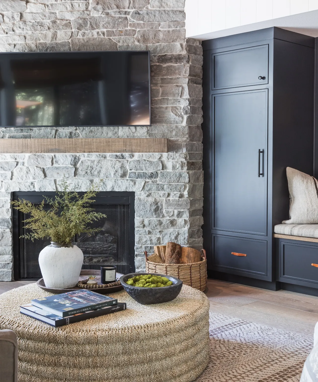  Cozy Corner Fireplace Ideas to Bring Warmth to Your Space - Dive into my guide for creating a stunning corner fireplace that's all about cozy vibes and style. I've got the tips and ideas to make your space warm, welcoming, and oh-so-chic.