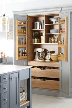 Maximize your kitchen space with our 9 clever storage solutions. Discover innovative ideas to organize and expand your kitchen effortlessly. Create the spacious kitchen you've always wanted!