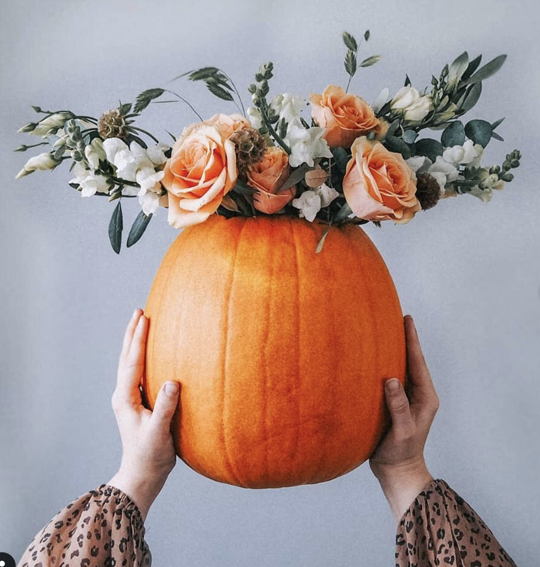 pumpkin vases, pumpkin with florals, pumpkin flower vase 