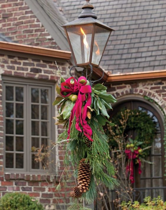 25 Festive Christmas Lamp Post Decor Ideas - Sprinkle a bit of holiday magic on your curb appeal with these top 25 Christmas lamp post decoration ideas! Discover ways to light up your street with a cozy, festive glow that’ll have neighbors smiling all season long.