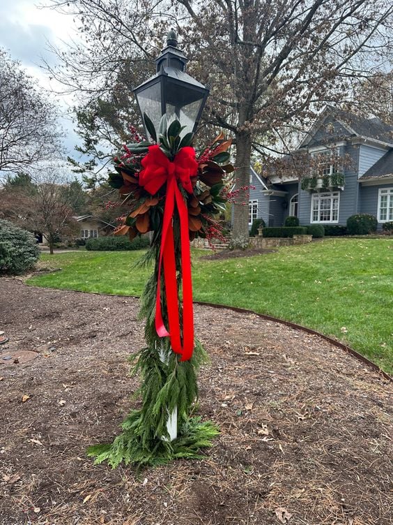 25 Festive Christmas Lamp Post Decor Ideas - Sprinkle a bit of holiday magic on your curb appeal with these top 25 Christmas lamp post decoration ideas! Discover ways to light up your street with a cozy, festive glow that’ll have neighbors smiling all season long.