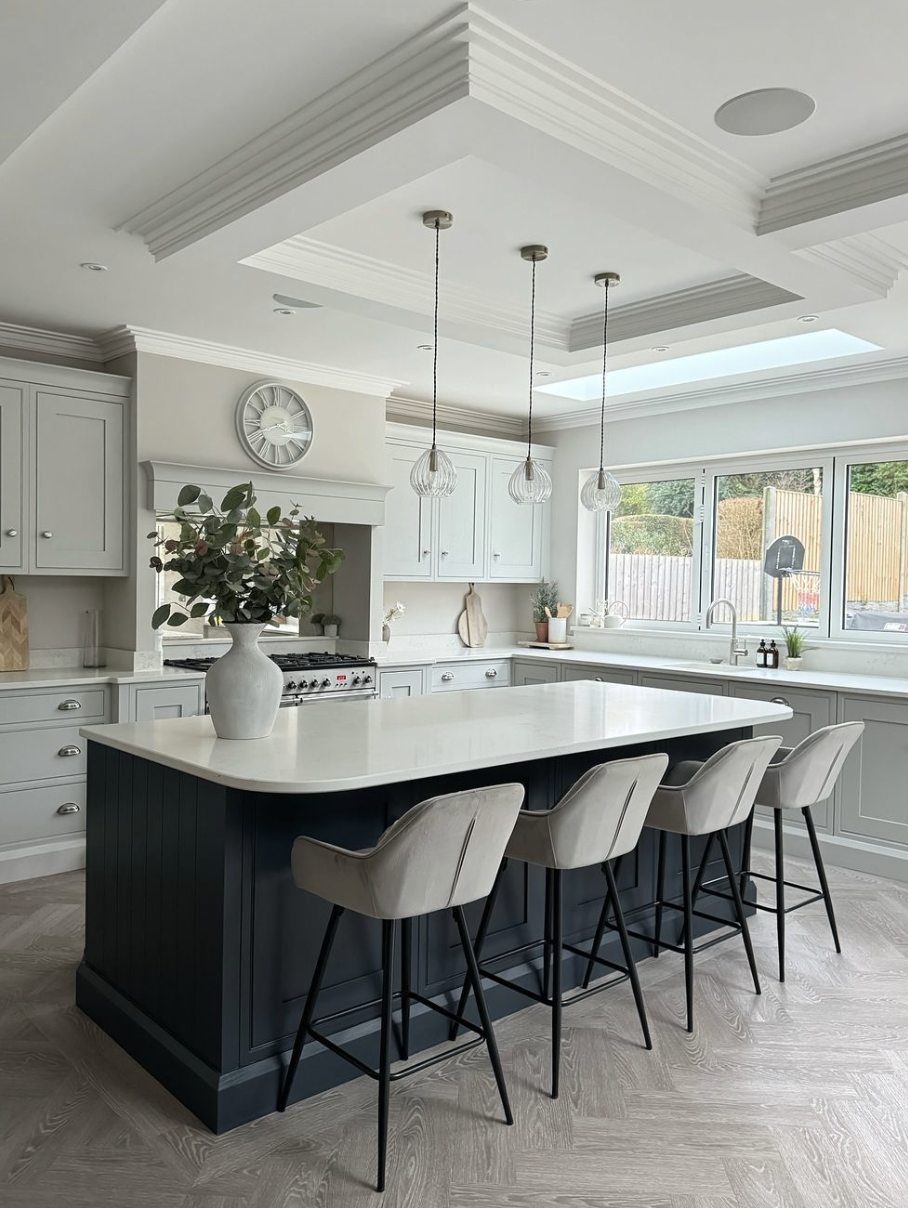 Discover inspiring kitchen island pendant lighting ideas in this blog post. From elegant singles to statement trios and more, find the perfect lighting to elevate your kitchen's style and functionality.