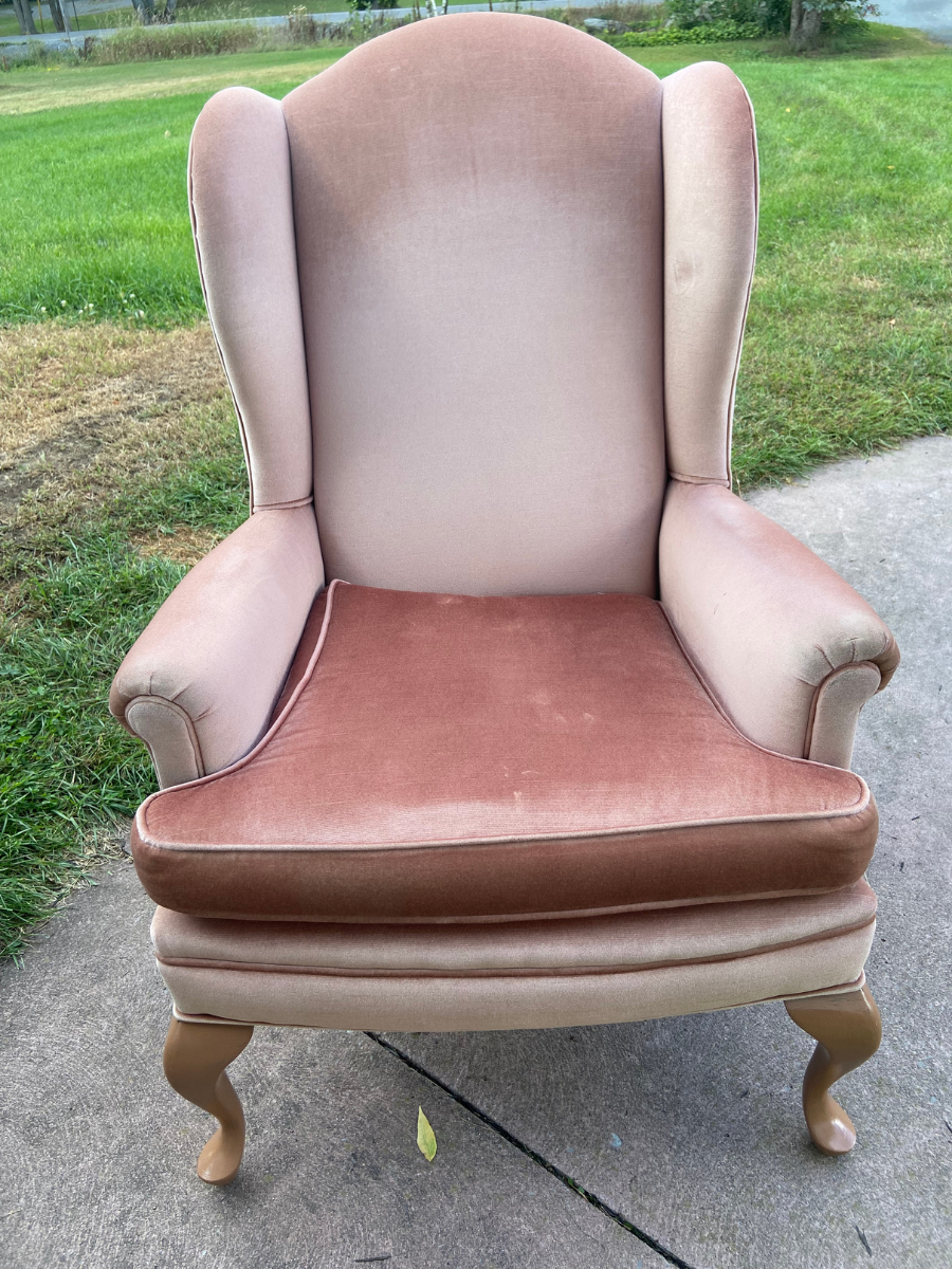 How to Clean Upholstered Chairs