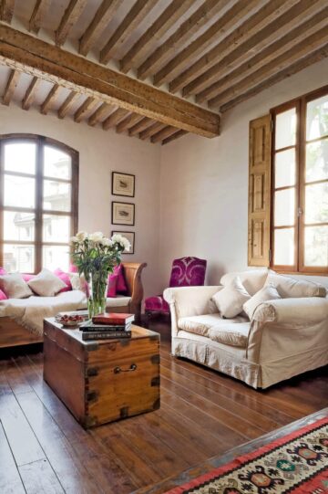 15 Best European Farmhouse Living Room Design Ideas - NP