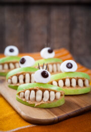 15 Healthy Halloween Treats Toddlers Will Love - Nikki's Plate