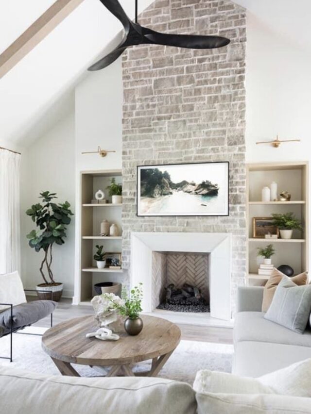 35+ FIREPLACE WITH TV IDEAS FOR A COZY VIEW
