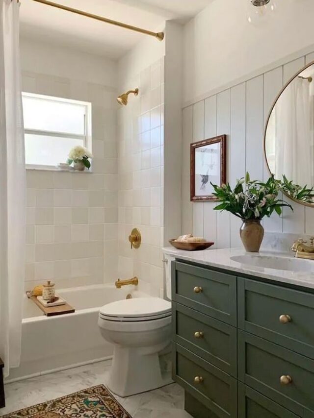10 GENIUS WAYS TO MAKE YOUR SMALL BATHROOM STAND OUT