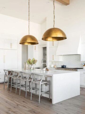 Discover inspiring pendant lighting ideas for your kitchen island in this detailed blog post. From elegant singles to statement trios and more, find the perfect lighting to elevate your kitchen's style and functionality.